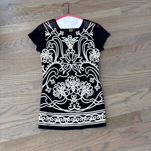 Ladies Patterned Business Top size M